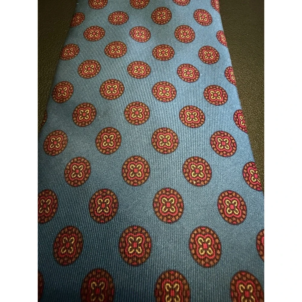 John Henry Silk Tie Navy With Paisley!